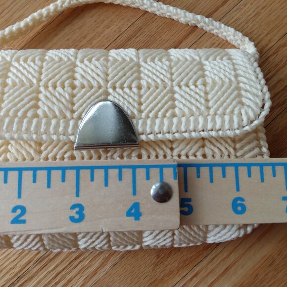 Vintage Mini Woven Yarn Purse Handmade Plastic Canvas Handbag - Picture 2 of 13